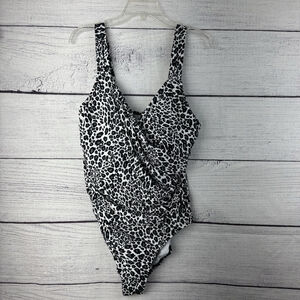 Jantzen 18W One Piece Swimsuit Leopard Animal Print Tummy Control Ruched Wrap